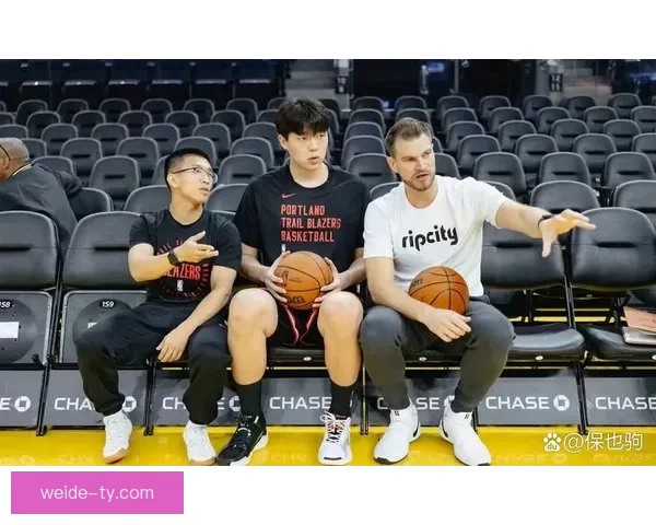 开拓者伤病潮来袭或考虑召回杨瀚森斯普利特表示这是一个可行选择